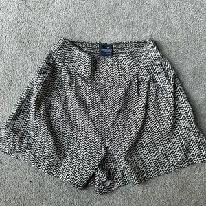 Girls AE cute shorts